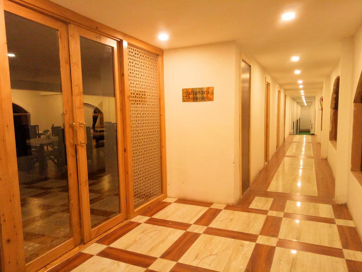The Sultan Resort Kulan Exterior photo
